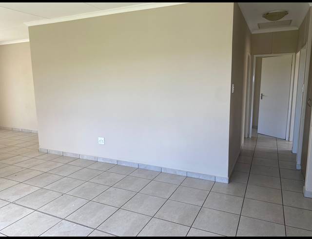 3 BEDROOM HOUSE FOR SALE IN WATERKLOOF EAST